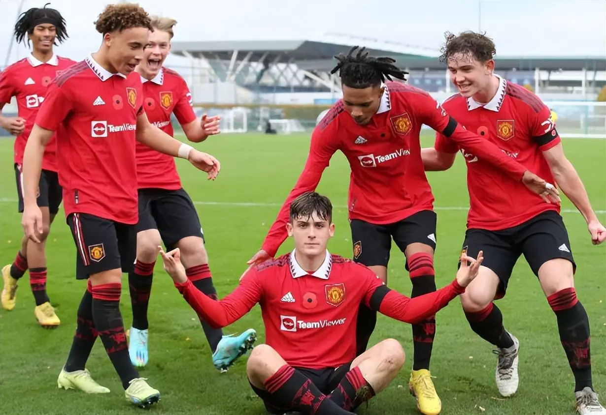 其中包括他, 已自由身离